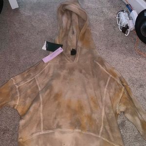 Cropped hoodie/ sweater